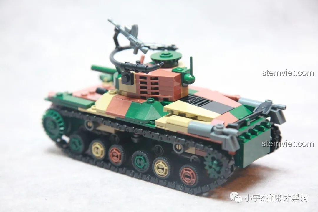 Chi tiết hệ thống bánh xích và bánh chịu lực của bộ xếp hình Xe tăng 'Công thần' M38-B1107.