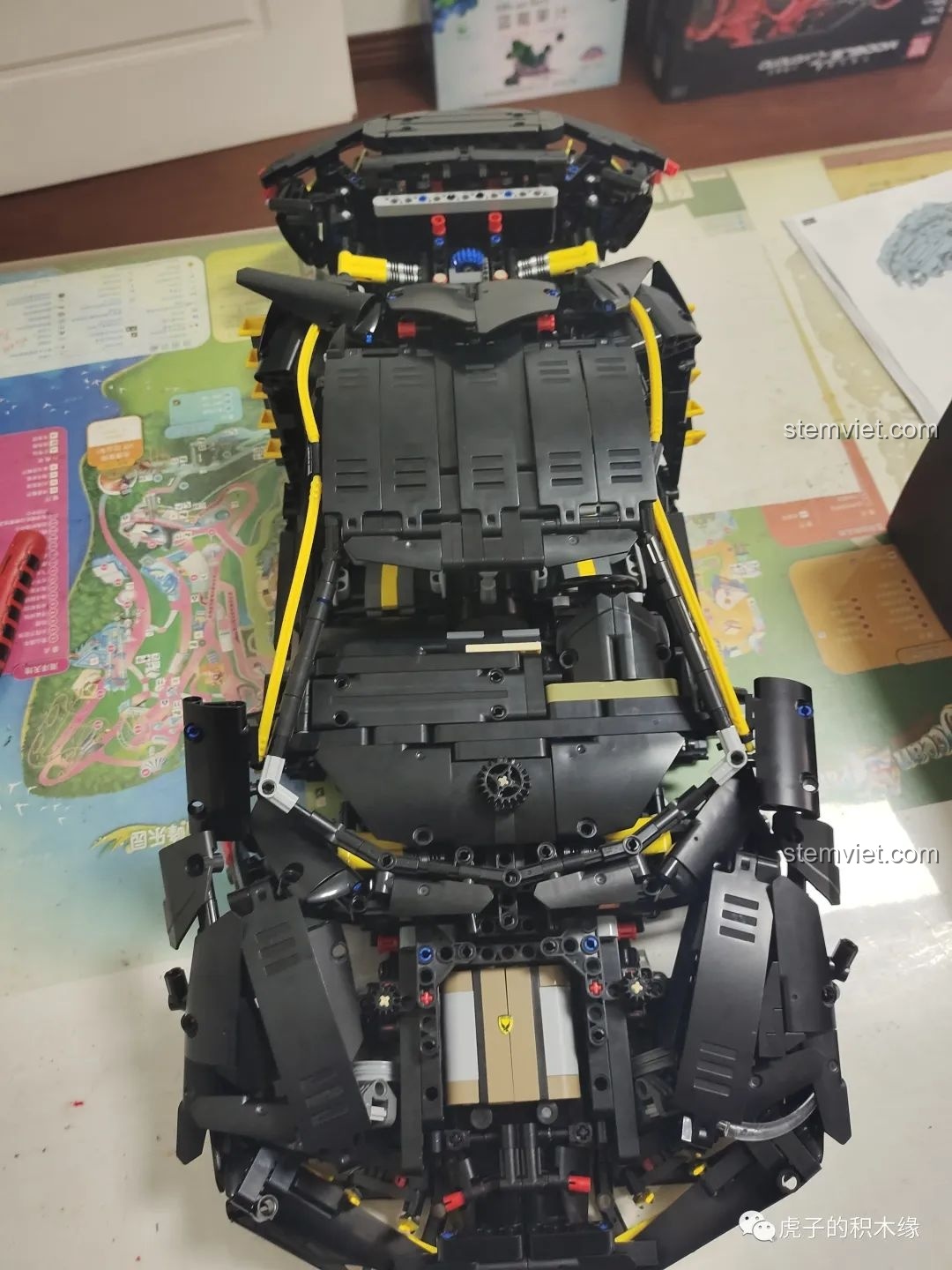 Cận cảnh một chi tiết dầm có mã số của hãng Gobricks, cho thấy bộ Meteor YX01 sử dụng các chi tiết chất lượng cao.