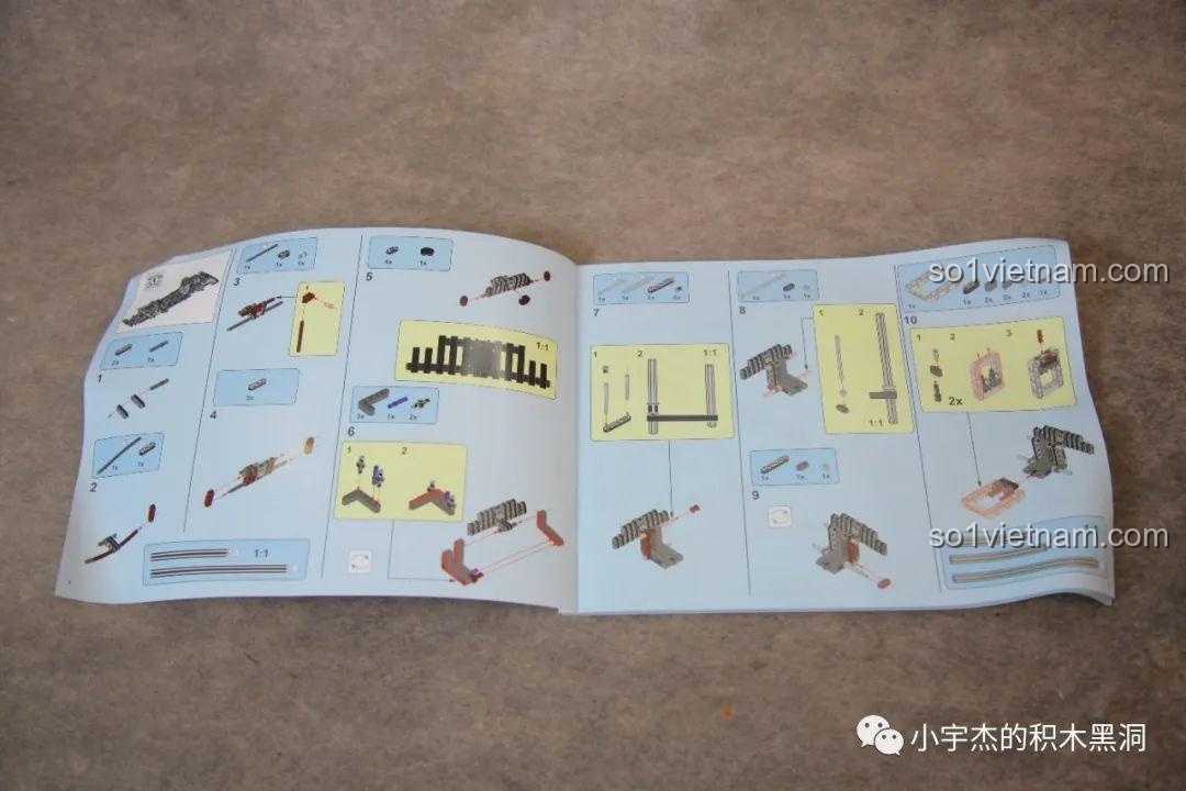 Một trang trong sách hướng dẫn lắp ráp MJ Blocks 8620A, cho thấy các bước được minh họa rõ ràng và có thước đo tỉ lệ 1:1.