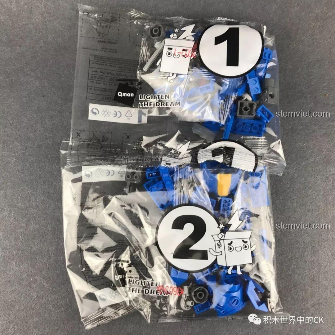 Các túi đựng chi tiết lắp ráp của bộ QMAN 3603 được đánh số 1 và 2, giúp quá trình lắp ráp dễ dàng hơn.