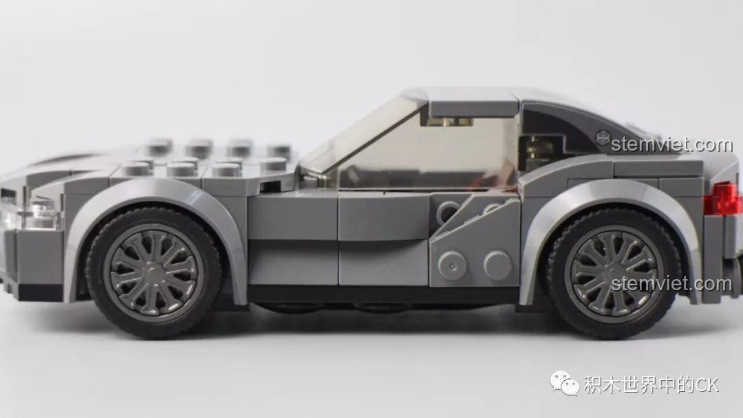 So sánh độ dốc không đồng nhất giữa hai loại mảnh ghép trên mô hình Toyota FT-1 SEMBO 607031.