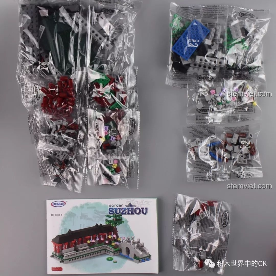 Các túi mảnh ghép và sách hướng dẫn của set D - Quan Ngư Đình, sẵn sàng cho thử thách tiếp theo.