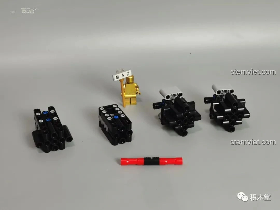 Các chi tiết nhỏ của bộ Feifan F10002 Lamborghini Aventador SVJ Roadster, cho thấy độ tinh xảo của mảnh ghép.