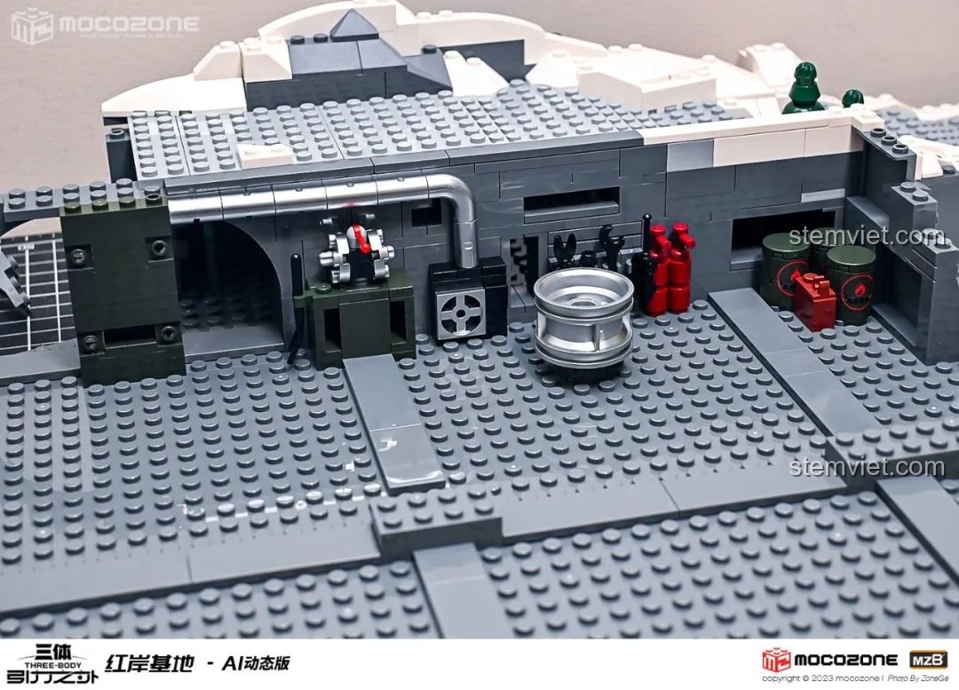 Chi tiết bản đồ và vật dụng bên trong tầng một của bộ xếp hình Hồng Ngạn Cơ Địa Tam Thể.