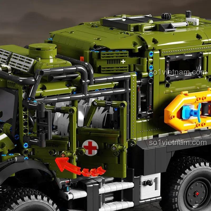 Chi tiết Xe Cứu Hộ Unimog T4023 - Cần cẩu