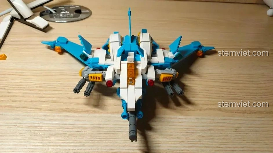 Mô hình chiến cơ phản lực WOMA C0407