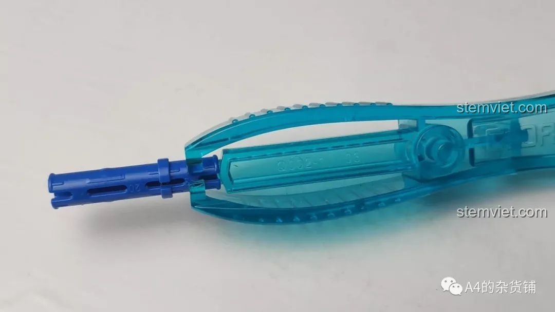 Minh họa chức năng gỡ chốt pin (pin remover) của dụng cụ gỡ chi tiết CaDA C61016.