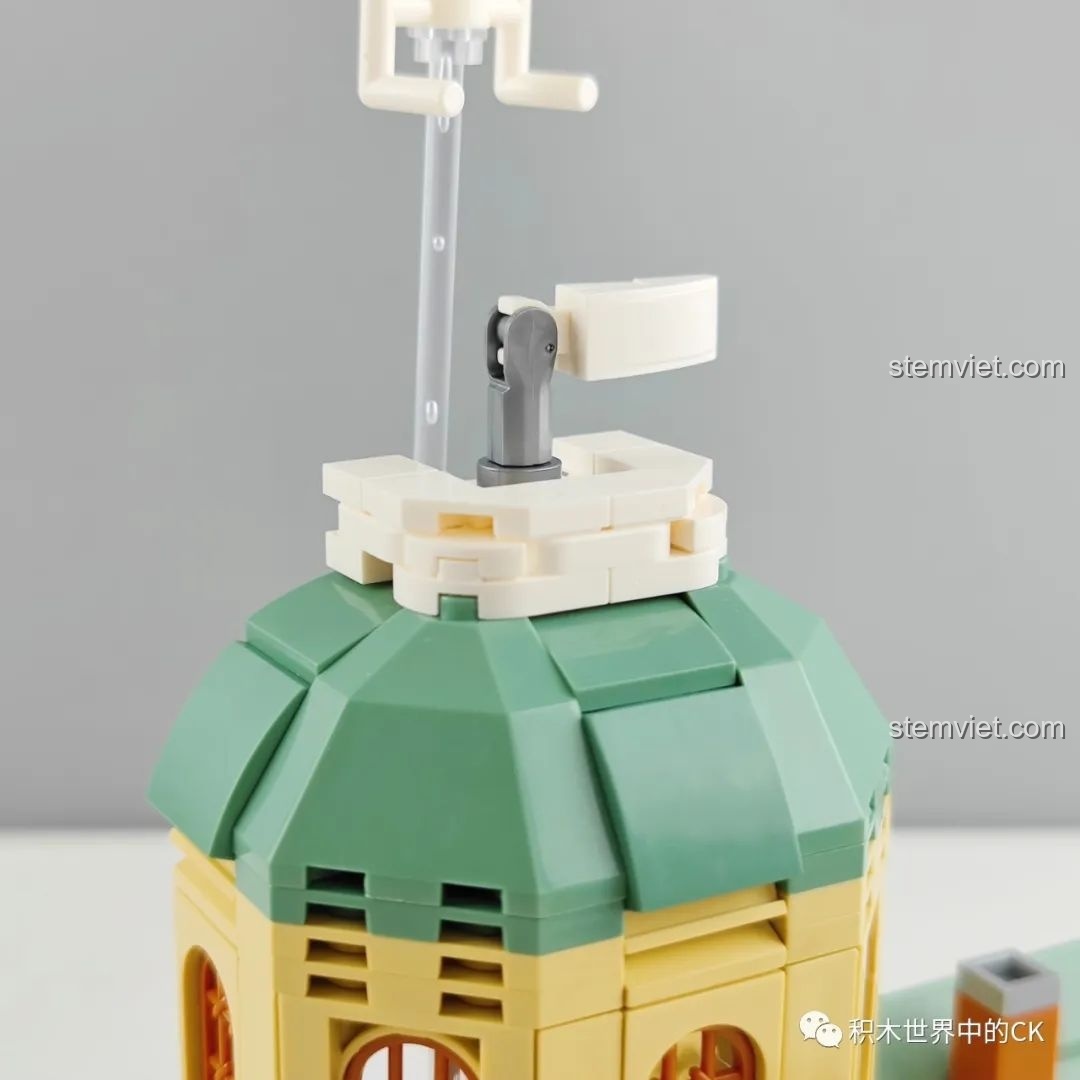 Cơ chế gắn tàu lượn của Kaito Kid trên nóc tòa nhà bộ K20706.