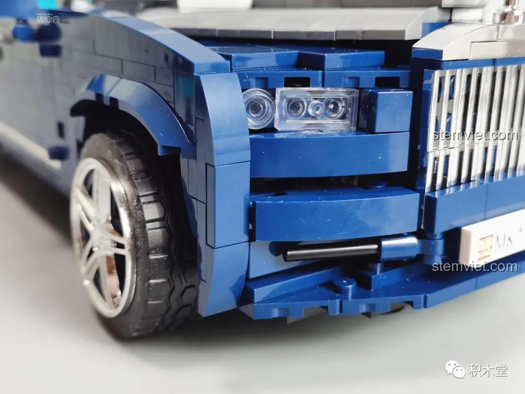 Cửa sổ trời dạng tháo rời của Rolls-Royce Cullinan Mould King 10017.