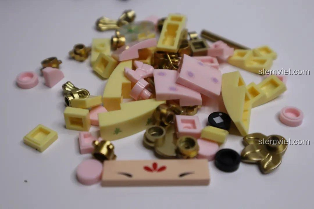 Các mảnh ghép in họa tiết và mạ vàng của bộ lắp ghép Đại Đường Tứ Mỹ Wekki, đánh giá Wekki 516031 Bộ Lắp Ghép Công Chúa Văn Thành.