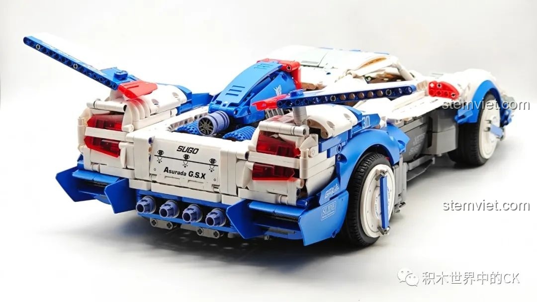 Mô hình JIESTAR 92033 ở chế độ khí động học tối ưu, sẵn sàng cho cuộc đua.