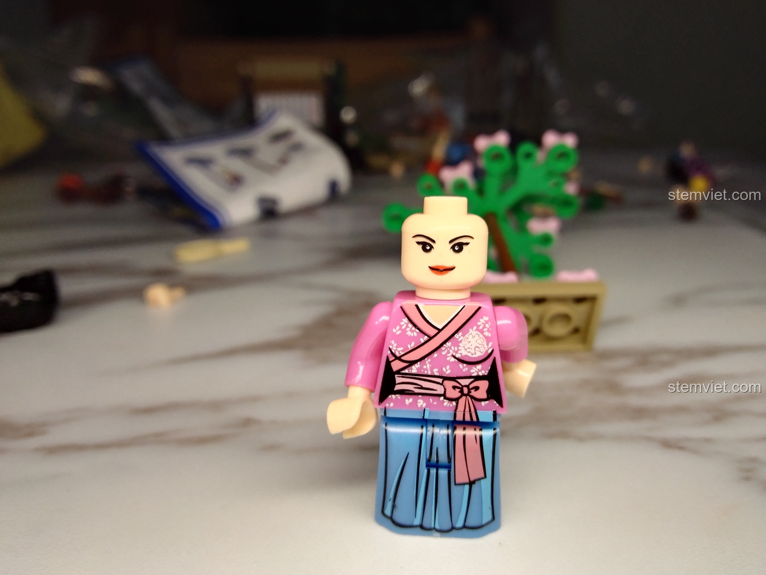 Minifigure Chúc Vô Song từ bộ lắp ráp KAZI KY5006 Võ Lâm Ngoại Truyện.