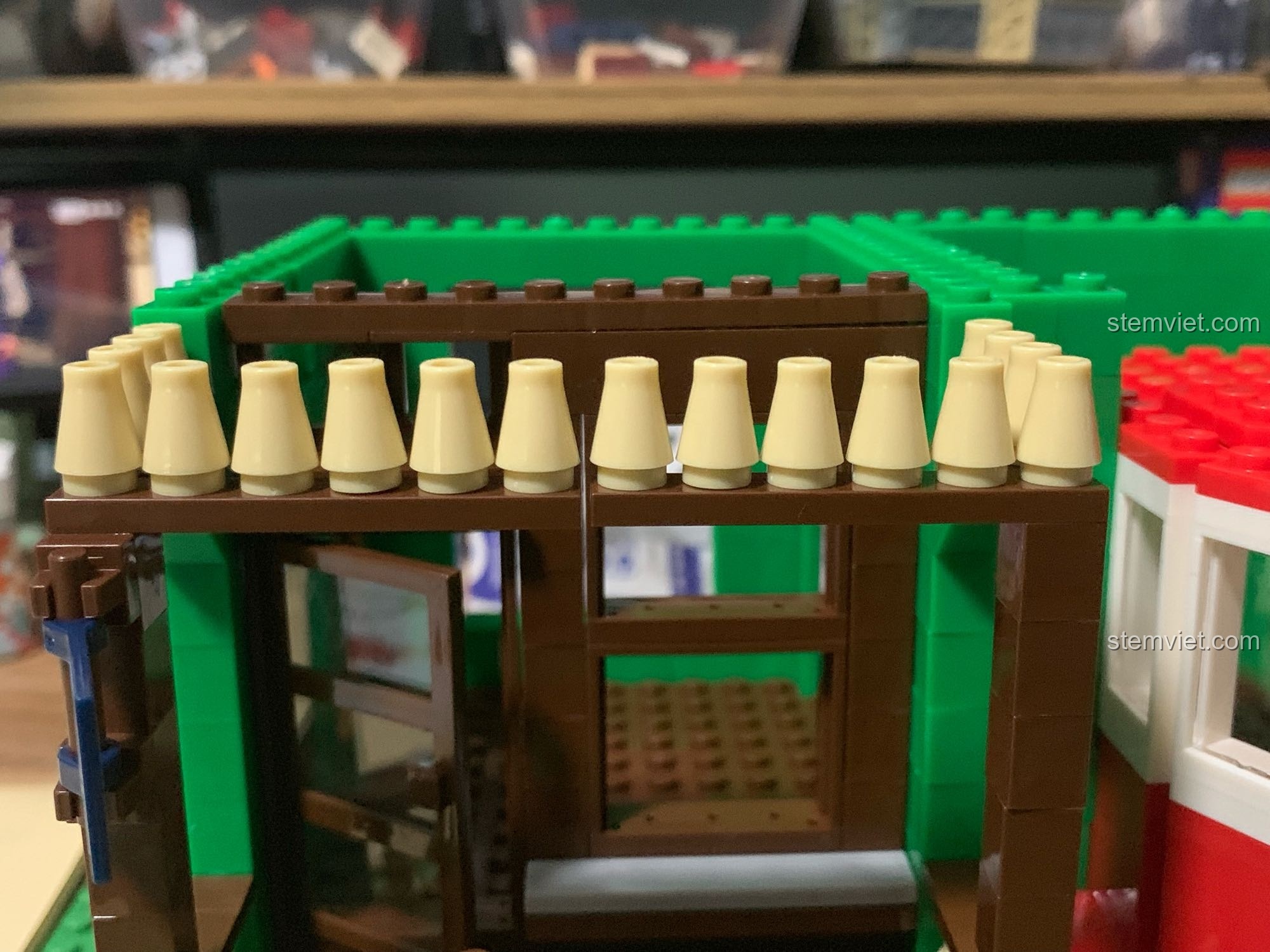 Đánh giá kết cấu của WANGE 6313 cho thấy một số điểm chống đỡ hơi mỏng, cần lưu ý khi lắp ráp.