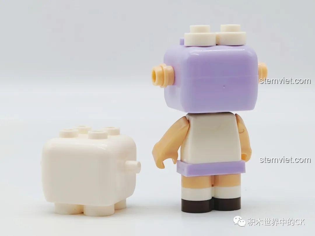 Mặt sau của minifigure Bạch Dương (Aries) trong bộ lắp ráp Figure 12 Chòm Sao KT8001.