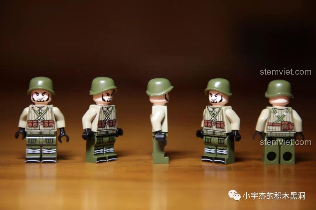 Đánh giá chi tiết các mặt của minifigure lính Liên Xô xanh ô liu trong bộ SEMBO 1113.