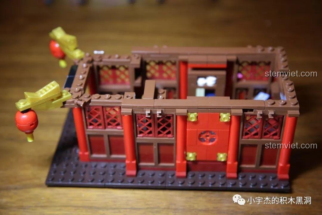 Đánh giá XINGBAO 25002 Thuyền Rồng Cung Đình, góc nhìn khác về kiến trúc chính của thuyền.