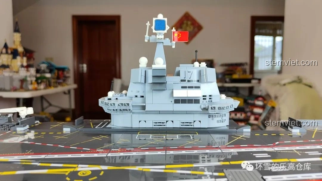 Đảo tàu với các chi tiết sticker của bộ đồ chơi Tàu Sân Bay Hải Quân Trung Quốc 202001