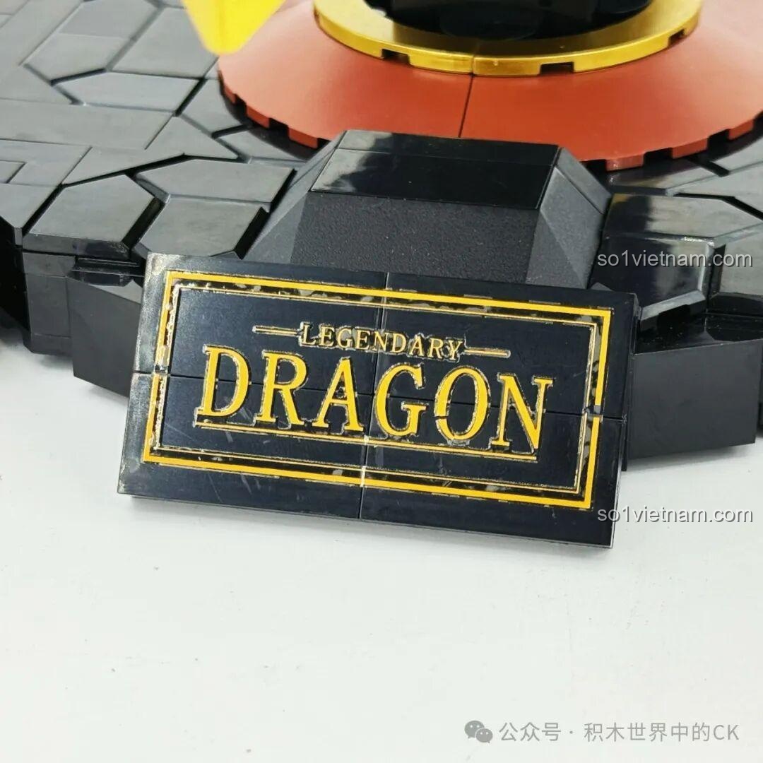 Cận cảnh các lớp vảy vàng của LiNoos LN1011 Đầu Rồng Vàng Huyền Thoại, thể hiện độ bóng và kết cấu tinh xảo của mảnh ghép.