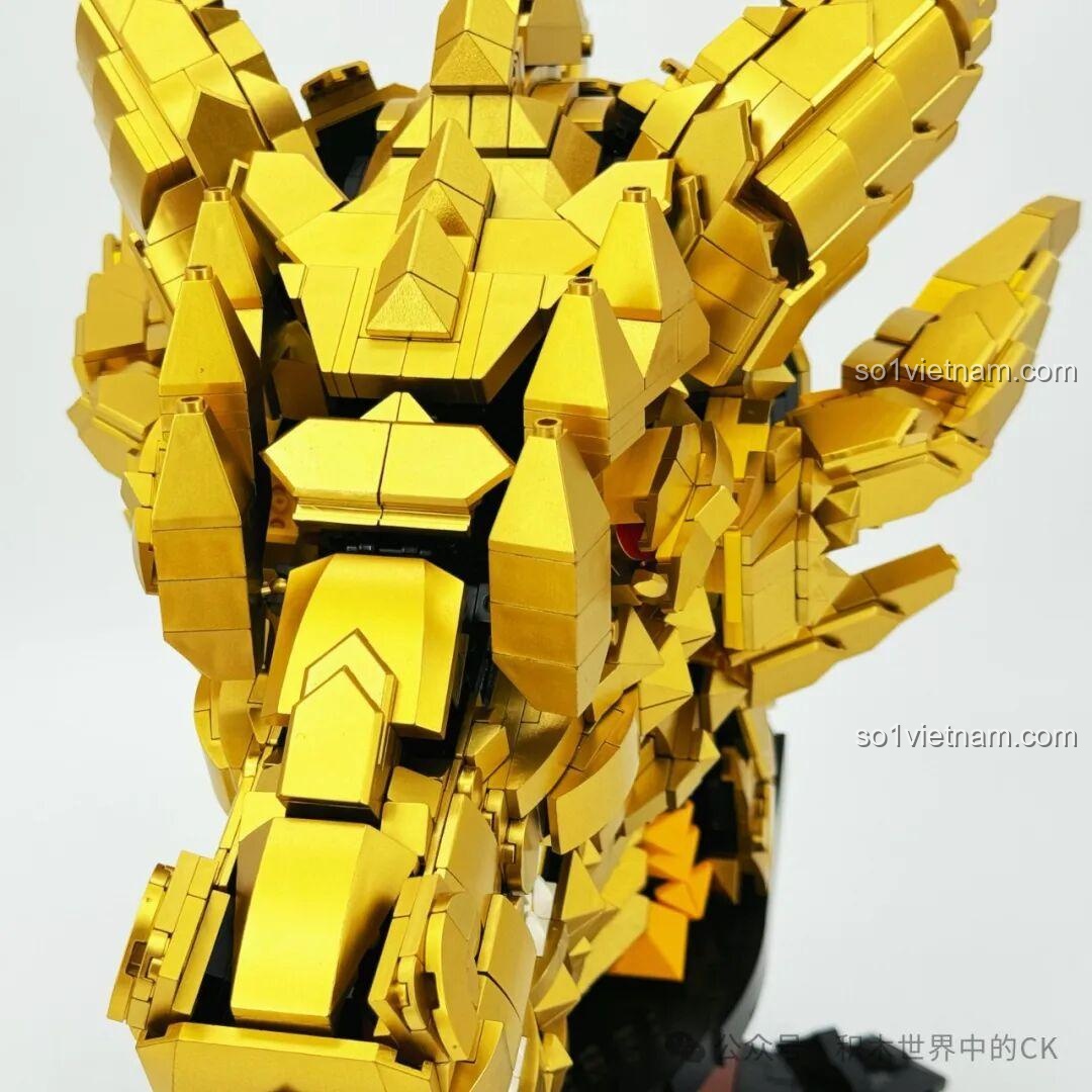 Mô hình LiNoos LN1011 Đầu Rồng Vàng Huyền Thoại đã hoàn thiện, nhìn chính diện, thể hiện sự hùng vĩ và chi tiết tinh xảo.