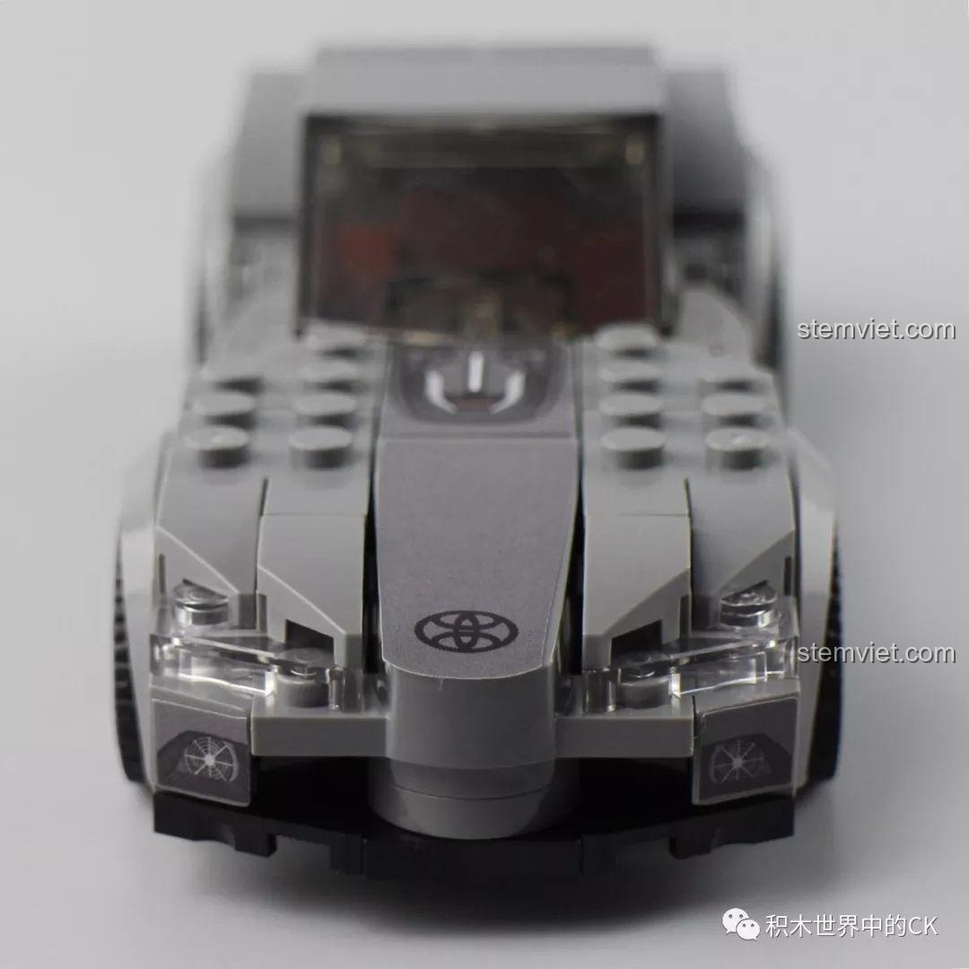 Góc nhìn chính diện của mô hình xe Toyota FT-1 SEMBO 607031, phần đầu xe có nhiều chi tiết nổi.