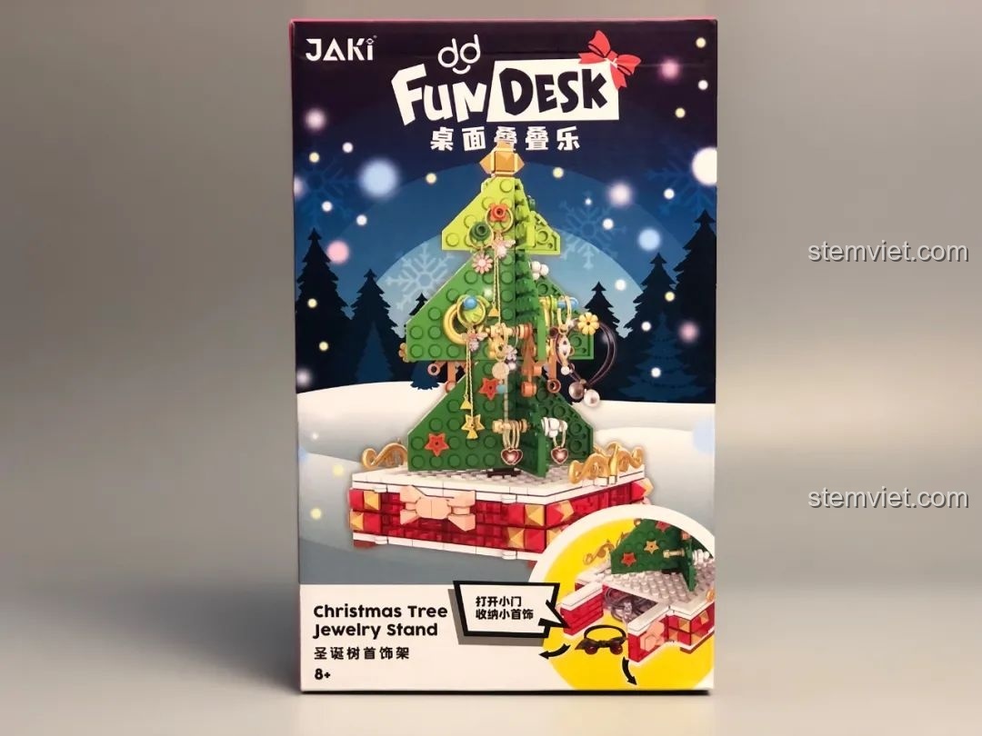 Phần đế của Giá Đựng Trang Sức Cây Thông Noel JAKI, thiết kế như một hộp đựng trang sức nhỏ.