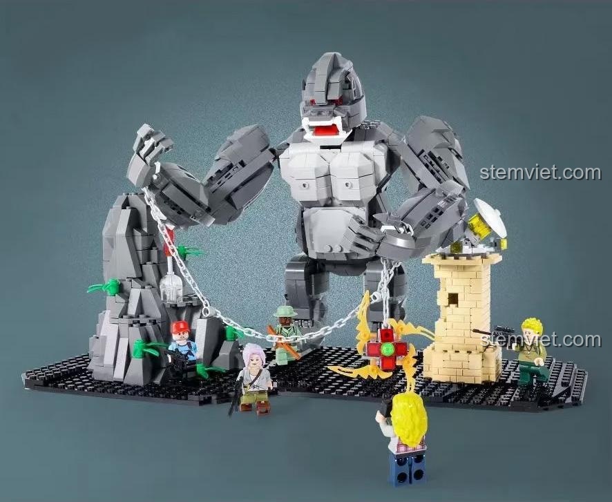 Đồ chơi lắp ráp King Kong 71002 Bạo Nộ Tinh Vương, mô hình King Kong Đại Chiến Godzilla với cảnh quan và 4 minifigures, chất lượng cao cho bé trai 6 tuổi.