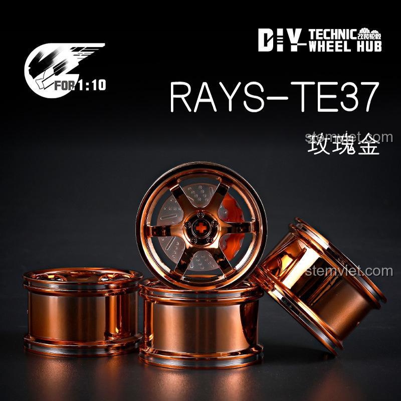 Mẫu mâm xe Rays-TE37 màu vàng hồng. Mâm xe BBS-FI-R DIYWH01, mang lại vẻ ngoài JDM đặc trưng cho mô hình.