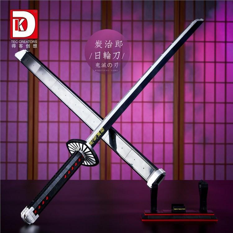 Bộ lắp ghép Nhật Luân Đao của Tanjiro DK 1516, mô hình kiếm Katana từ Thanh Gươm Diệt Quỷ cho bé trai 8 tuổi.