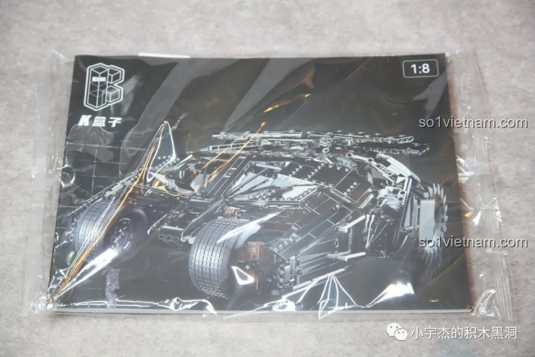 Sách hướng dẫn lắp ráp của bộ K-Box 10517 Xe Batman Rambom, với hình ảnh minh họa rõ ràng giúp người chơi dễ dàng thực hiện các bước.