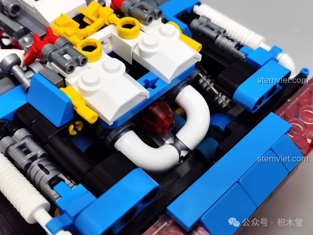 Ảnh 48 của bộ lắp ráp JAKI JK8808 Siêu Xe Khái Niệm Phantom, tổng thể thành phẩm. Đây là một bộ đồ chơi Mô hình siêu xe JK 8808 đáng tiền.