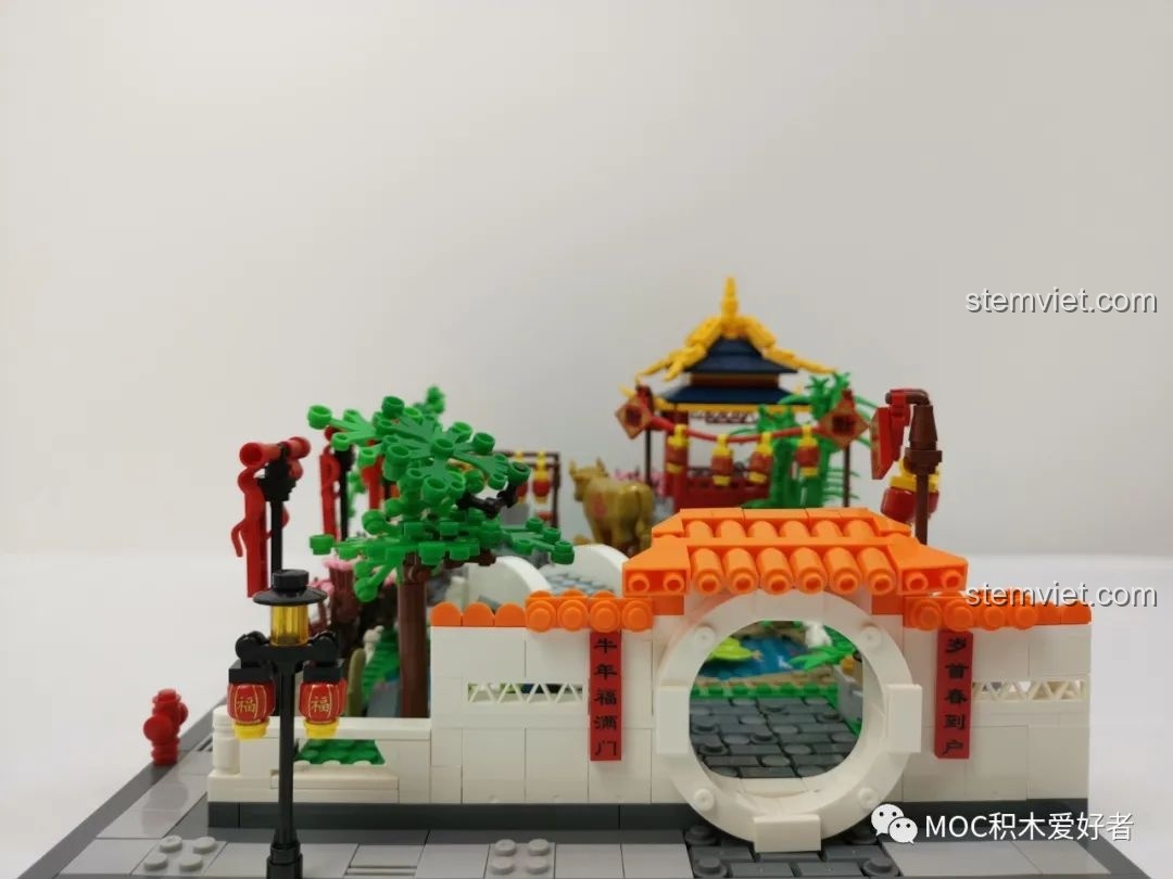 Góc nhìn chính diện của đồ chơi mô hình Khung cảnh du xuân C.9123 xịn giá rẻ, rất thích hợp để trưng bày.