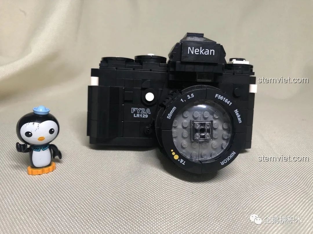 Mô hình đồ chơi Máy Ảnh Kỹ Thuật Số Nekan FY2A LR129 (00844) hoàn chỉnh, rất đẹp mắt và chi tiết.