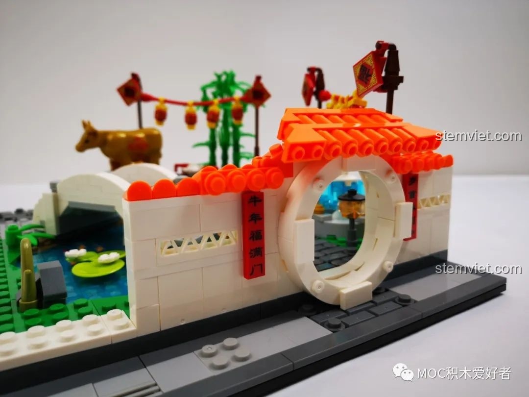 Xây dựng tường rào và cổng mặt trăng đặc trưng của đồ chơi xây dựng Vườn cảnh Trung Hoa C9123.