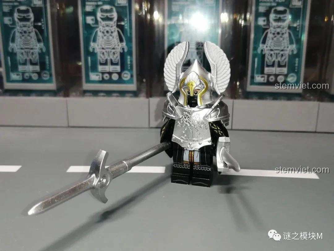 Minifigure KORUIT XP-138 Vệ Binh Suối Nguồn với áo giáp đầy đủ, chi tiết sắc nét.