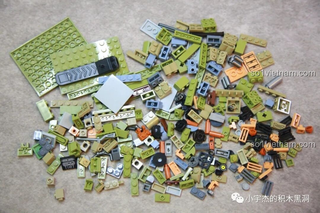 Toàn bộ gạch của bước 1 được đổ ra, sẵn sàng cho việc lắp ráp phần động cơ và khung xe T28.