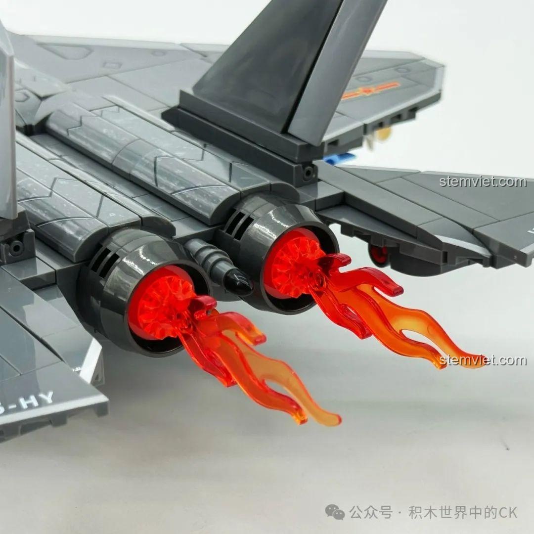 Động cơ phản lực kép của tiêm kích J-35, review bộ xếp hình sưu tập máy bay chiến đấu hiện đại.