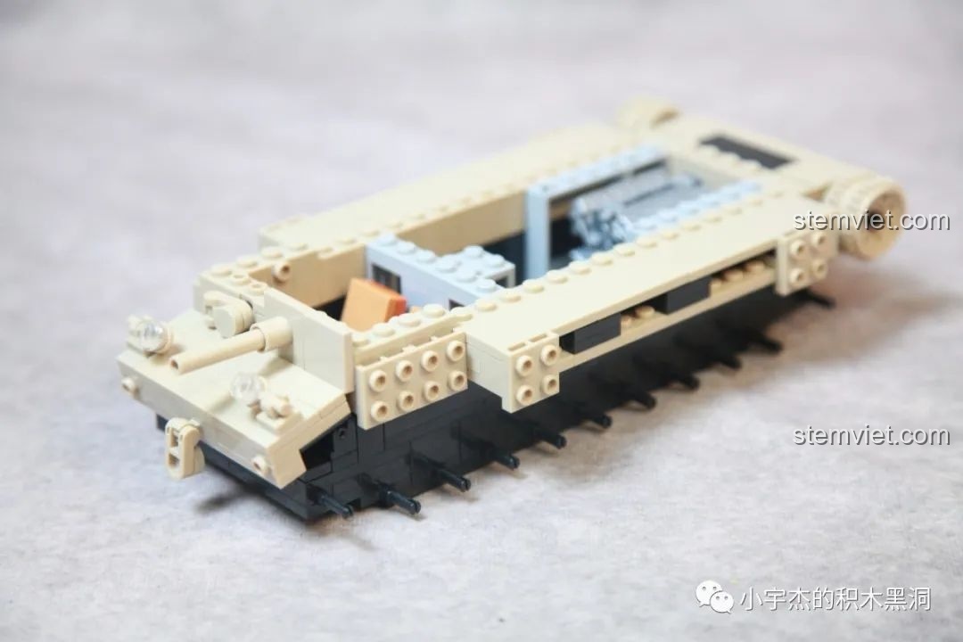 Chi tiết phần đuôi xe tăng Churchill MK.I QUANGUAN 100238