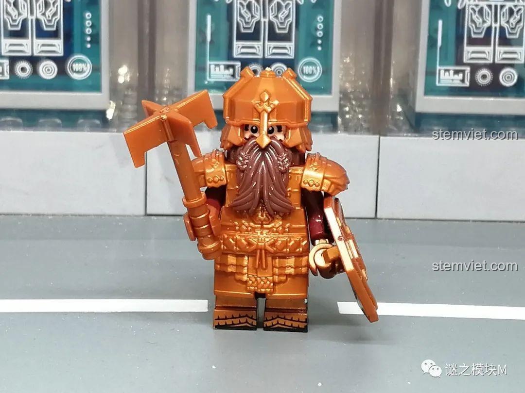 Minifigure Dwarf Warrior XP-413 với giáp vàng và kiếm
