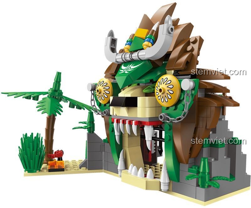 Pháo đài Hải Tặc Enlighten 1308 từ góc nhìn khác, cho thấy cấu trúc vững chắc của đồ chơi xây dựng.