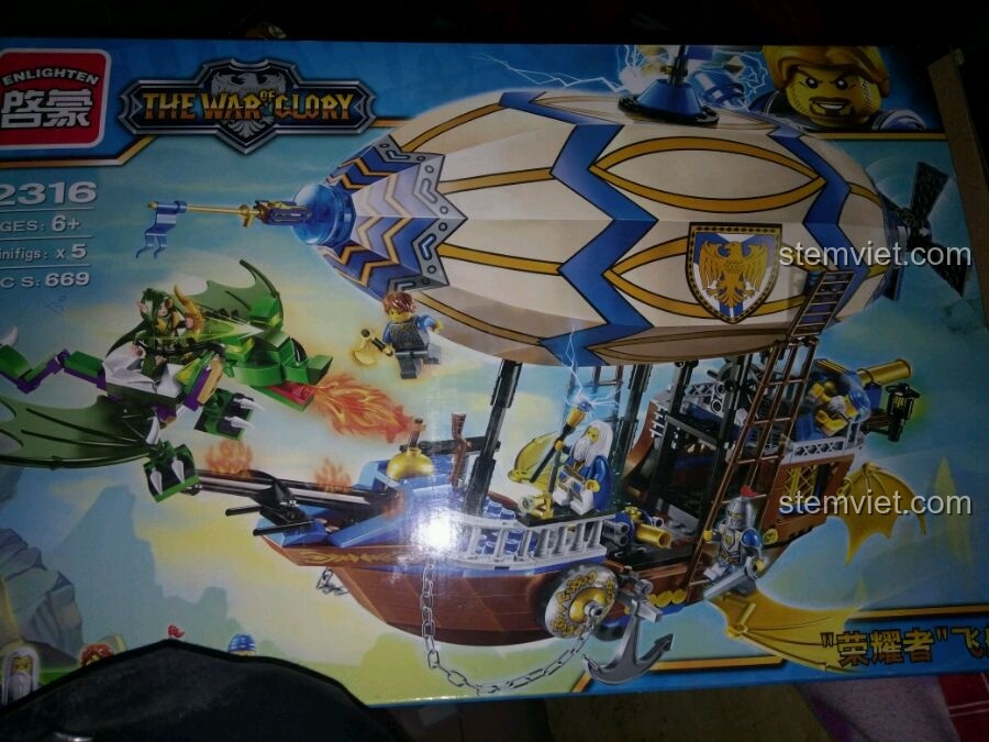 Hộp đồ chơi lắp ráp Enlighten 2316 Chiến Hạm Vinh Quang với hình ảnh chiến hạm và rồng ấn tượng.