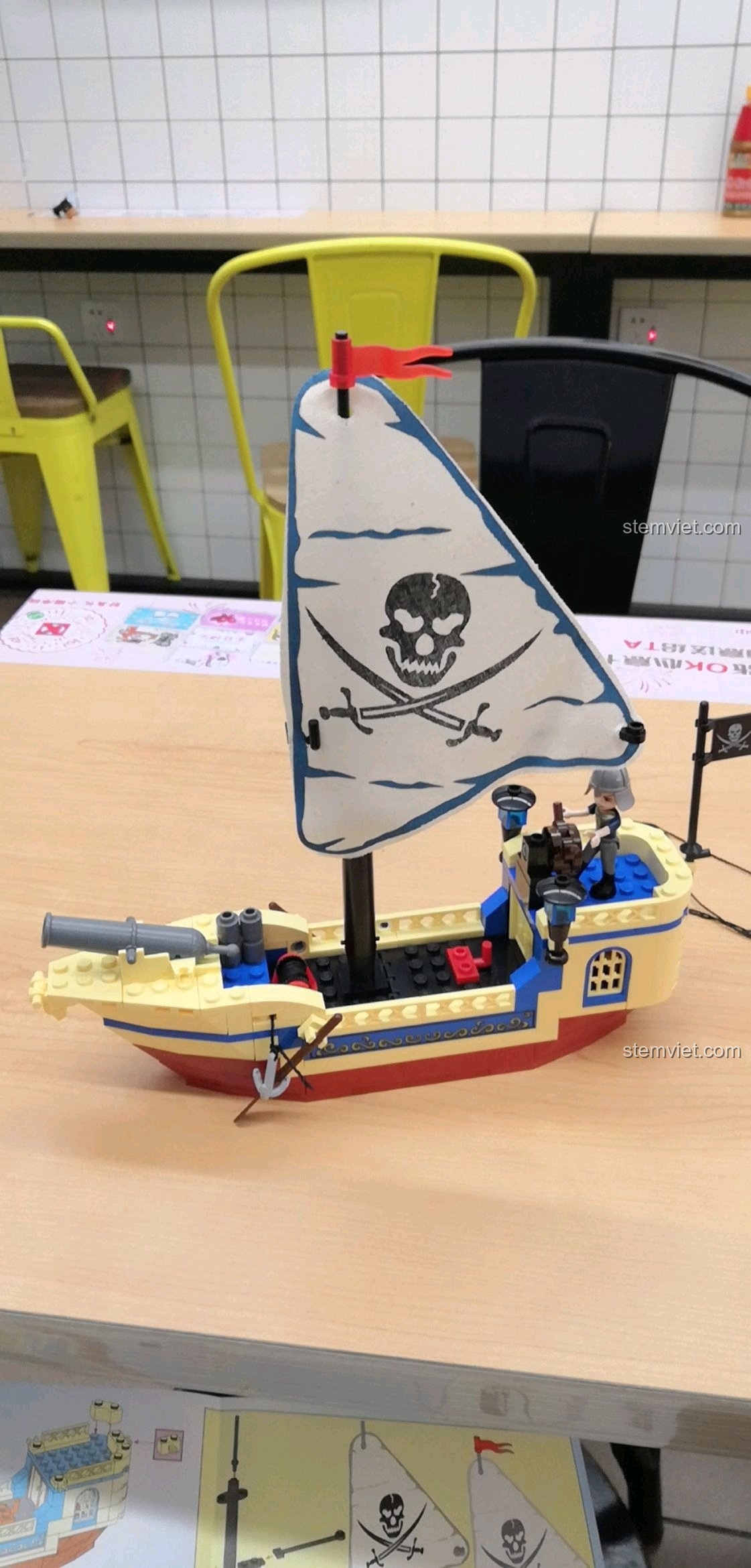 Hoàn thành bộ lắp ráp Enlighten 304 Tàu Hải Tặc Minh Châu