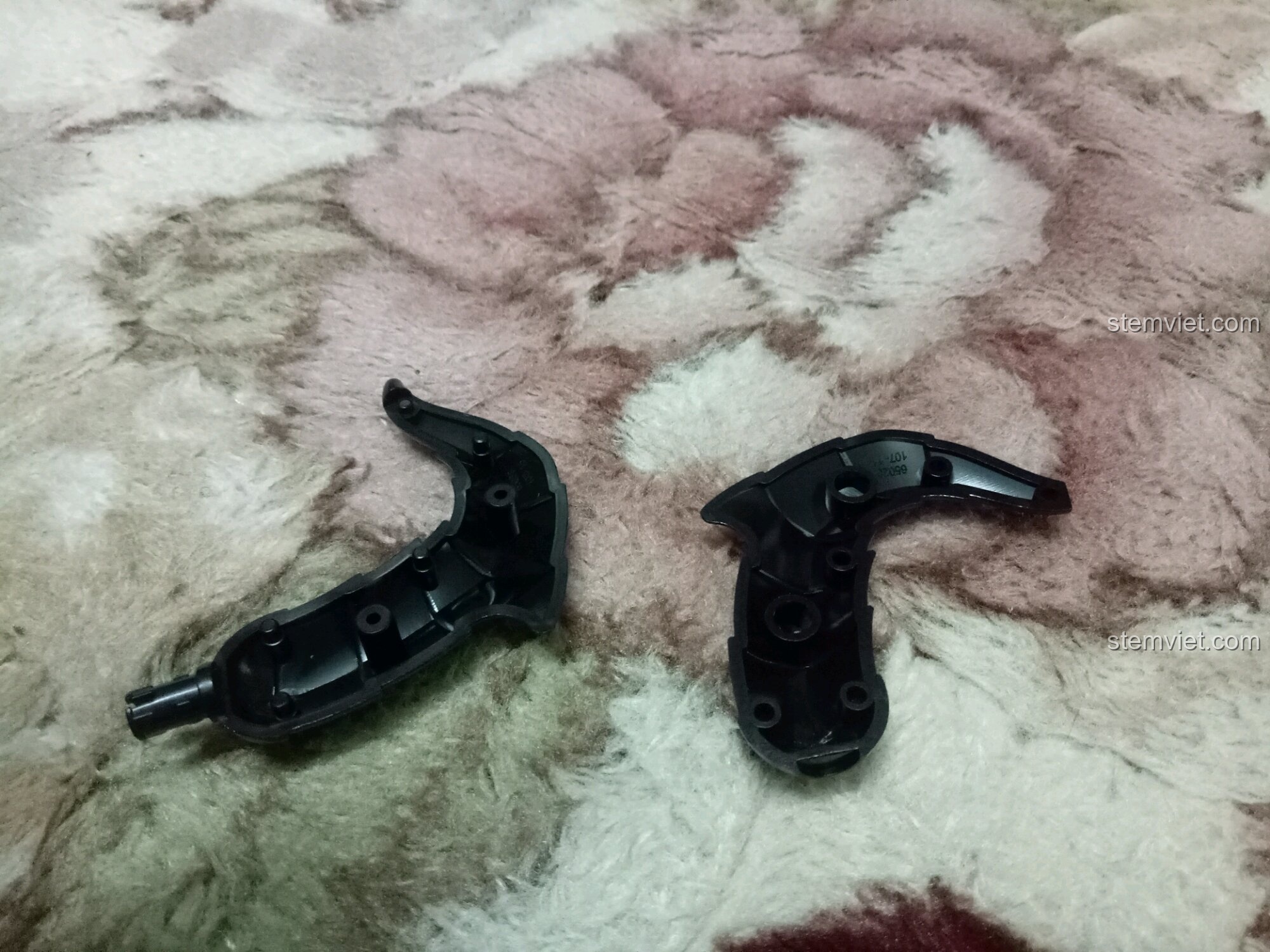 Chi tiết sừng của xe yêu binh trong bộ lắp ghép Enlighten 3801