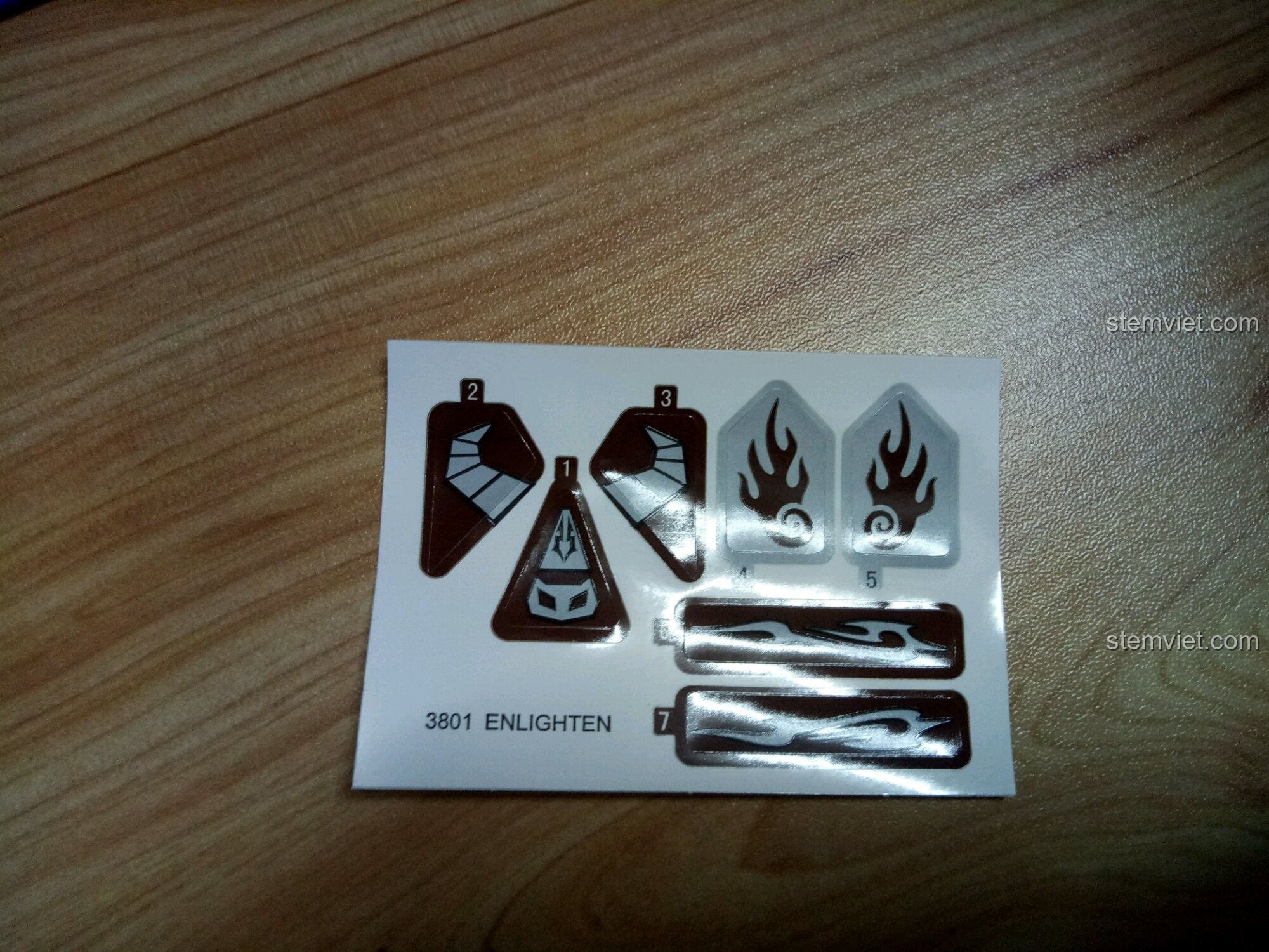 Tờ sticker với các họa tiết lửa và sừng bò dành cho bộ lắp ráp Enlighten 3801 Tây Du Ký.