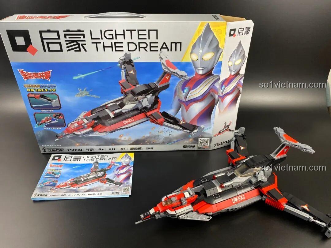 Các mô hình xe Enlighten Ultraman ở chế độ mở rộng, bao gồm 75039 Delam Patrol Car, mang lại trải nghiệm chơi đa dạng.