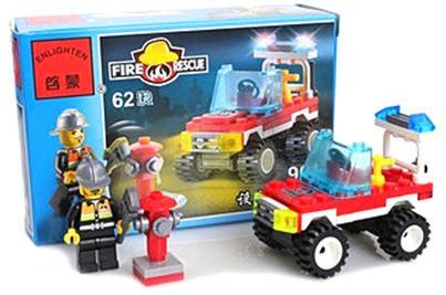Bộ đồ chơi cứu hỏa ENLIGHTEN 901 Xe cứu hỏa với 2 minifigure và vòi cứu hỏa