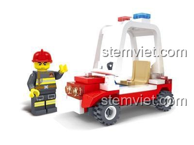 Ảnh render chính thức của bộ đồ chơi Xe Cảnh Sát Cứu Hỏa, thể hiện rõ nét thiết kế và màu sắc bắt mắt.