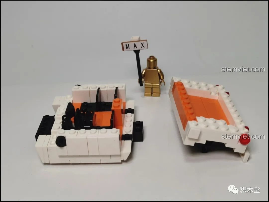 Công đoạn ghép nối phần thân trước và thân sau của bộ lắp ghép Mô hình Humvee 55022.