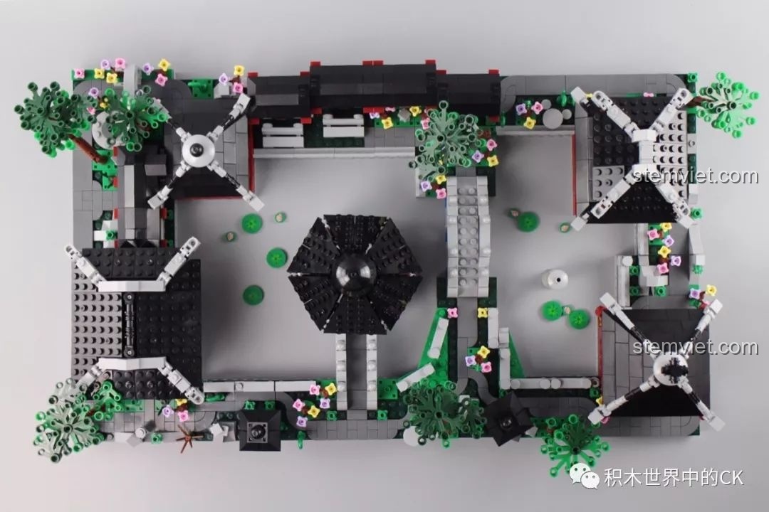 Một góc nhìn khác của mô hình Vườn Tô Châu hoàn chỉnh, nhấn mạnh vào giá trị trưng bày của sản phẩm.