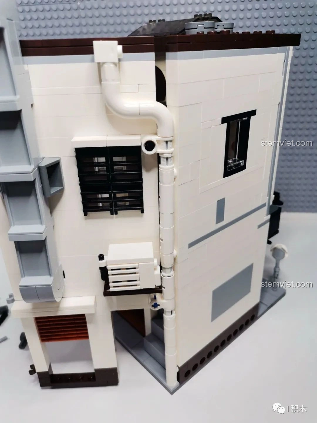 Mô hình CaDA C66006 Nhà Bánh Bao Nhật Bản nhìn từ góc nghiêng