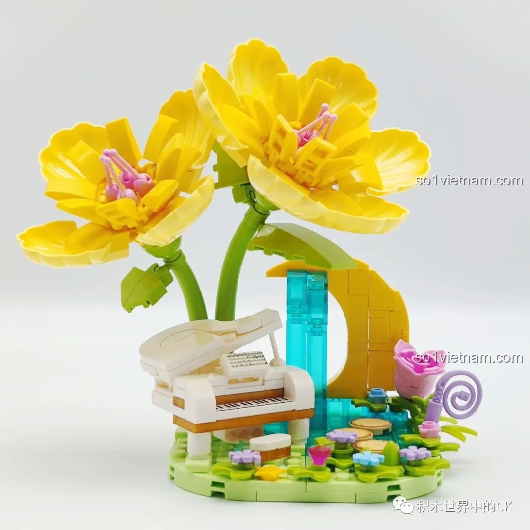 Góc nhìn nghiêng của mô hình hoa Thác Nước Piano Ánh Trăng, cho thấy sự hài hòa của các chi tiết.